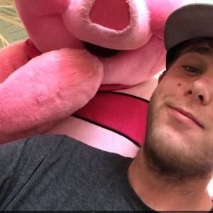 Meet your Posher, Alec